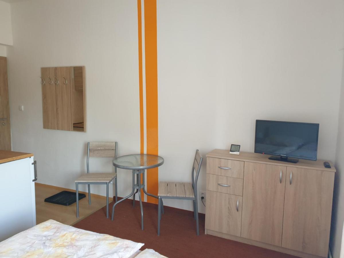 Penzion A Hospudka U Anny Nove Sedlo Экстерьер фото